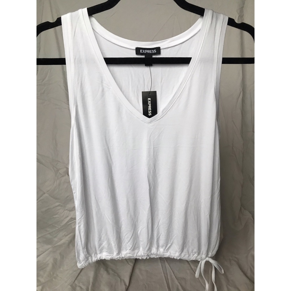 Adjustable Waist V-Neck Tank